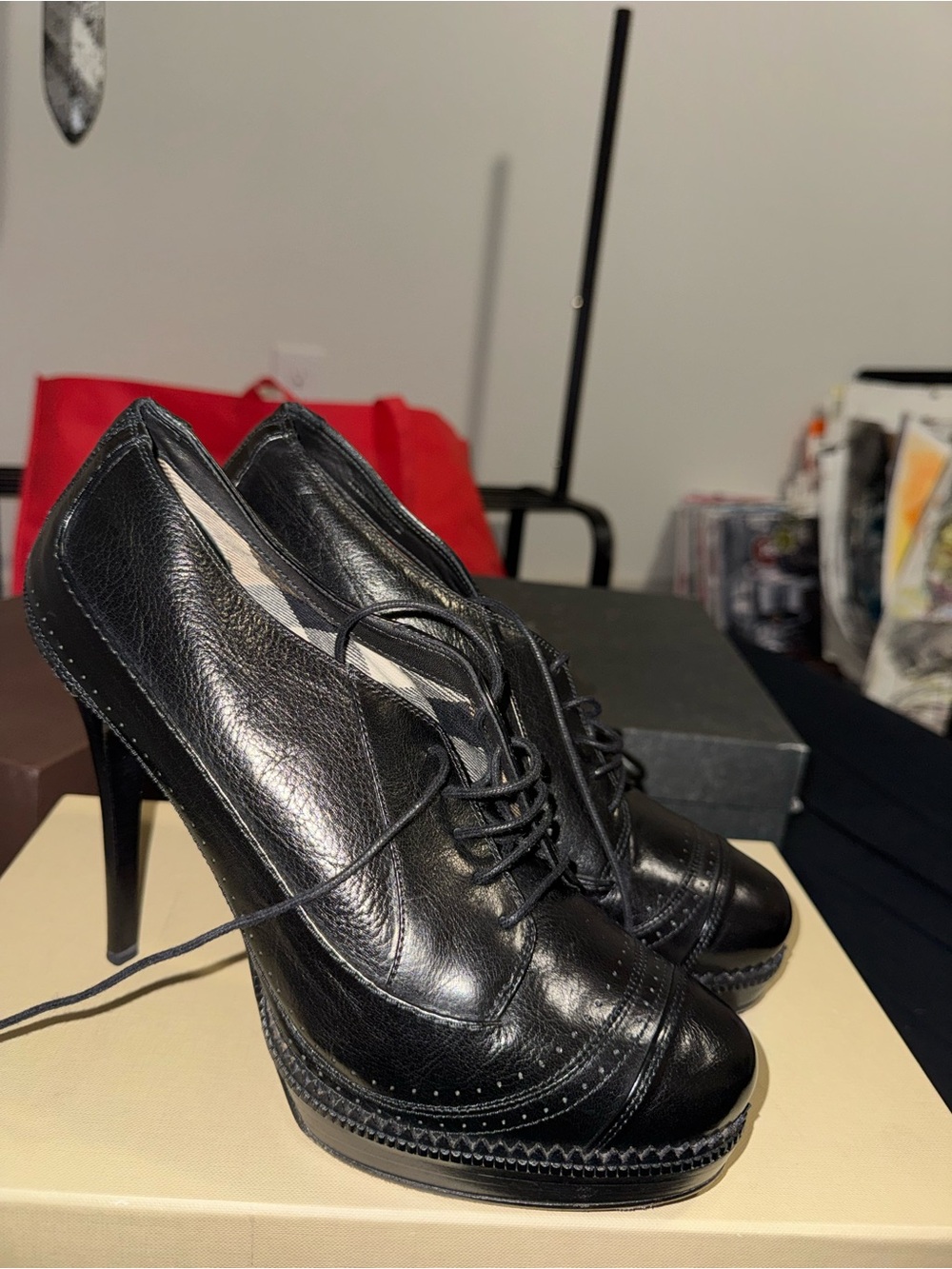 Burberry Black Leather Brogue Lace-Up Stiletto Heels - Picture 4 of 9